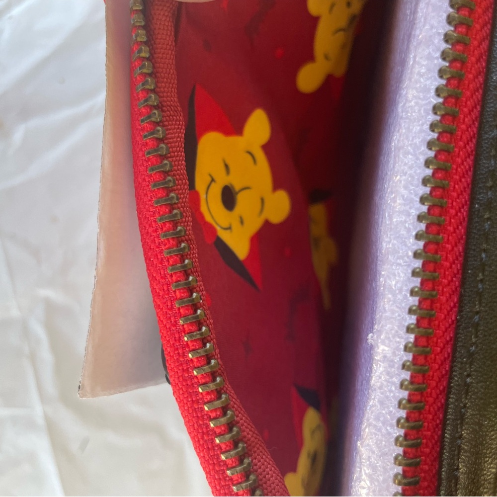 Loungefly Disney Vampire Winnie the Pooh Mini Backpack w/manufacturer flaw - Picture 12 of 13